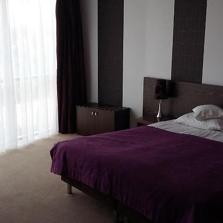 Hotel Niepołomice Eksteriør billede