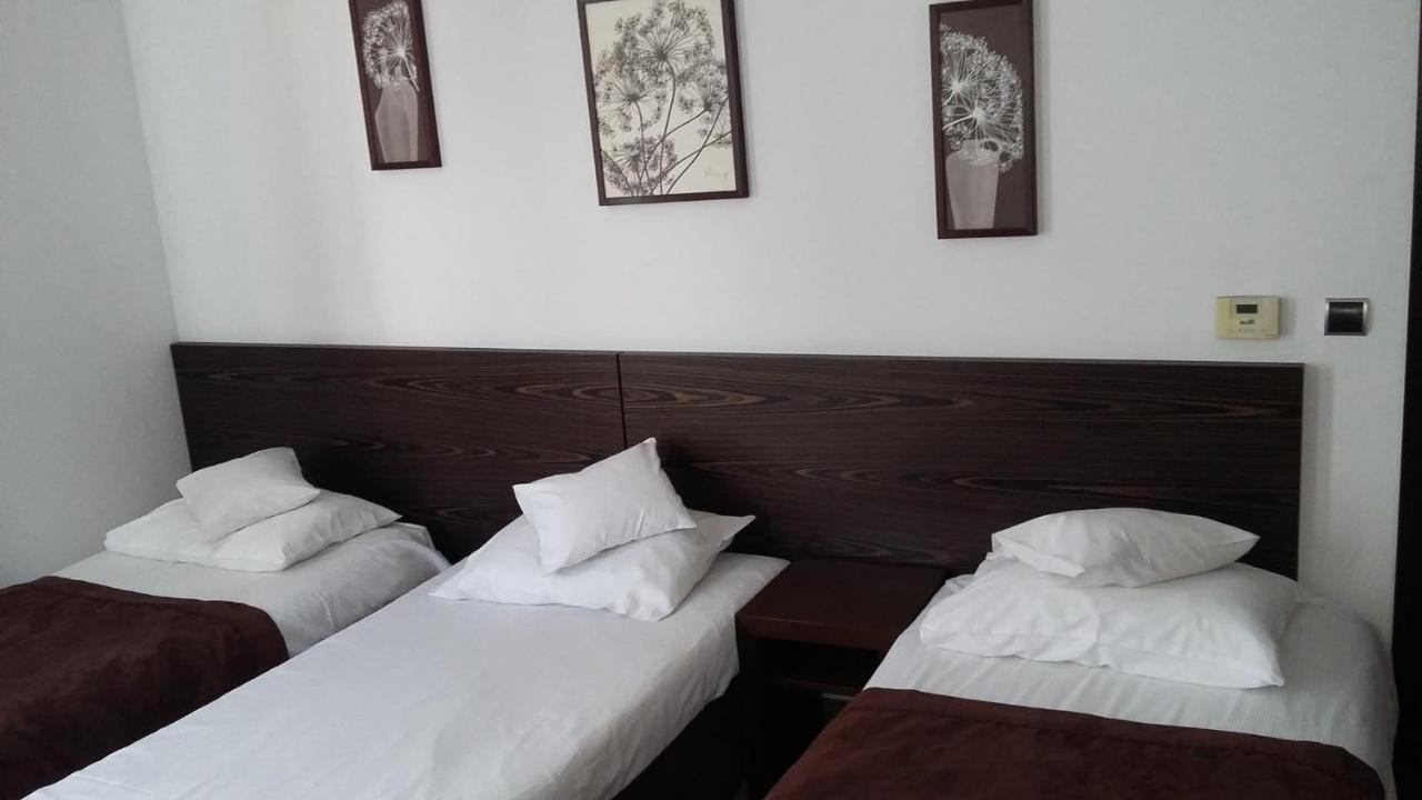 Hotel Niepołomice Eksteriør billede