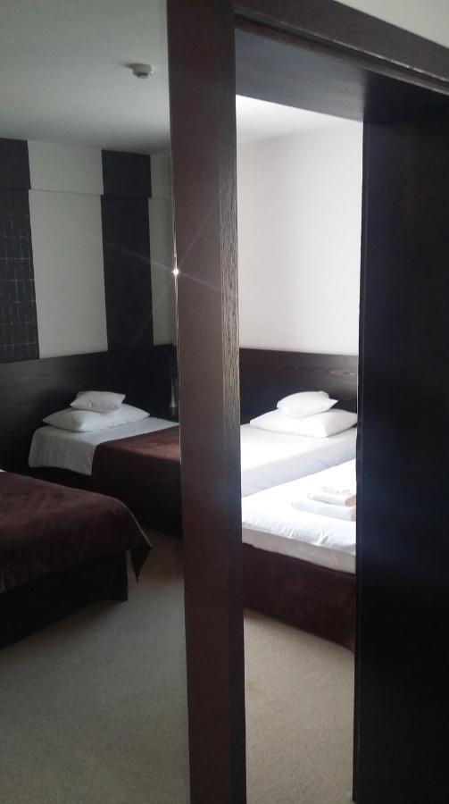Hotel Niepołomice Eksteriør billede