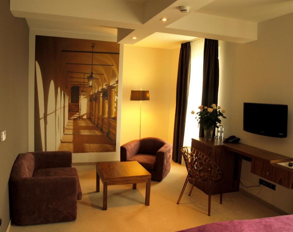 Hotel Niepołomice Værelse billede